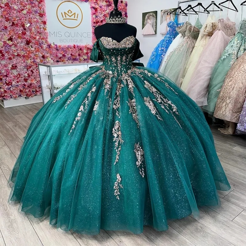 Emearald Green Sparkly Quinceanera Dresses Off Shoulder Applique Lace Crystal Beads Tull Corset Vestido 15 Anos Lace-Up Sweet 16 Dress