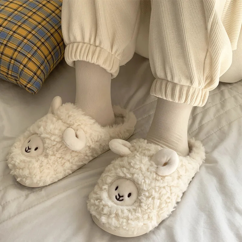 Cartoon Cute Cotton Slippers Autumn and Winter Indoor Home Couple Slippers Warm Faux Fur Slippers Girl Heart Cotton Shoes Winter 240910