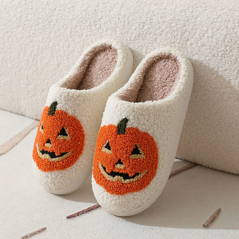 Genuine Halloween slippers women's summer wear 2024 new thick-soled flat sandals plus-size shoes apricot
