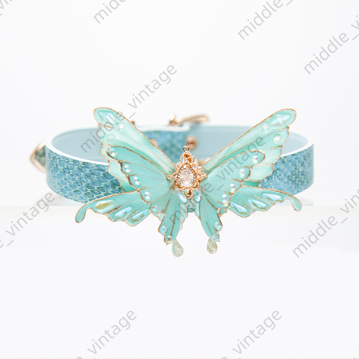 Subculture Soap Liquid Butterfly Handmade Snakeskin Original Xiaohongshu Cross-border Hot Collar (collar Traction Rope Set)