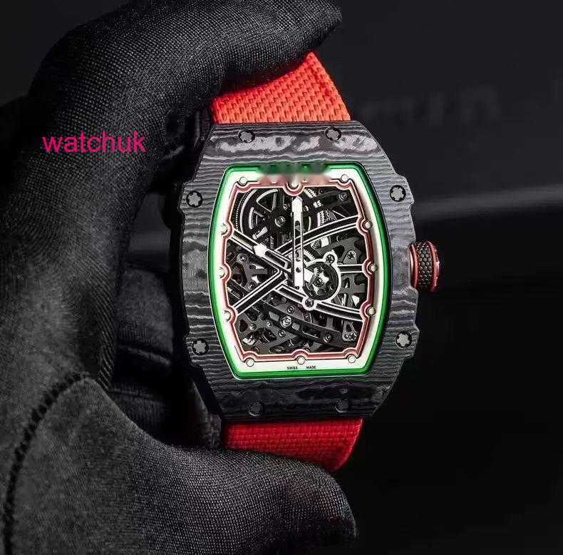 Watch Mens Watch Mechanical Ceramic Watch Swiss Made Watch Italy R67-02 3QSP