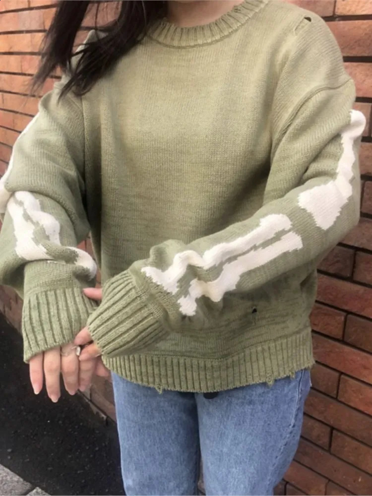 Mens oversized sweater green loose skull print womens high-quality street hole retro 1 1 knitted sweater y2k top E-girl 240911