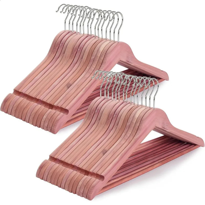 American red cedar hangers wardrobe hangers smooth cut wooden coat hangers 240907
