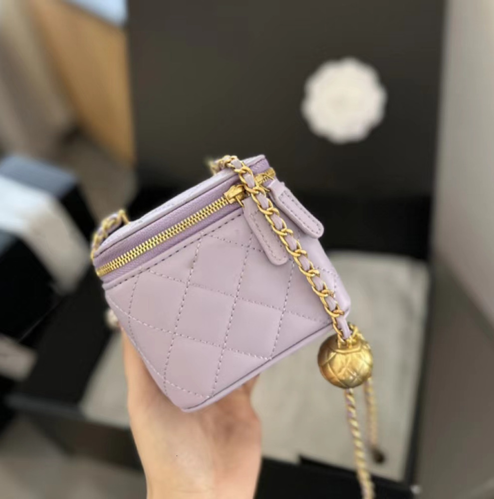 Designer Mini Makeup Bag Vanity Box Calfskin Leather Ladies 8 Colors Gold Ball Adjustable Chain Shoulder Cross Body Handbag with Mirror Zipper Case