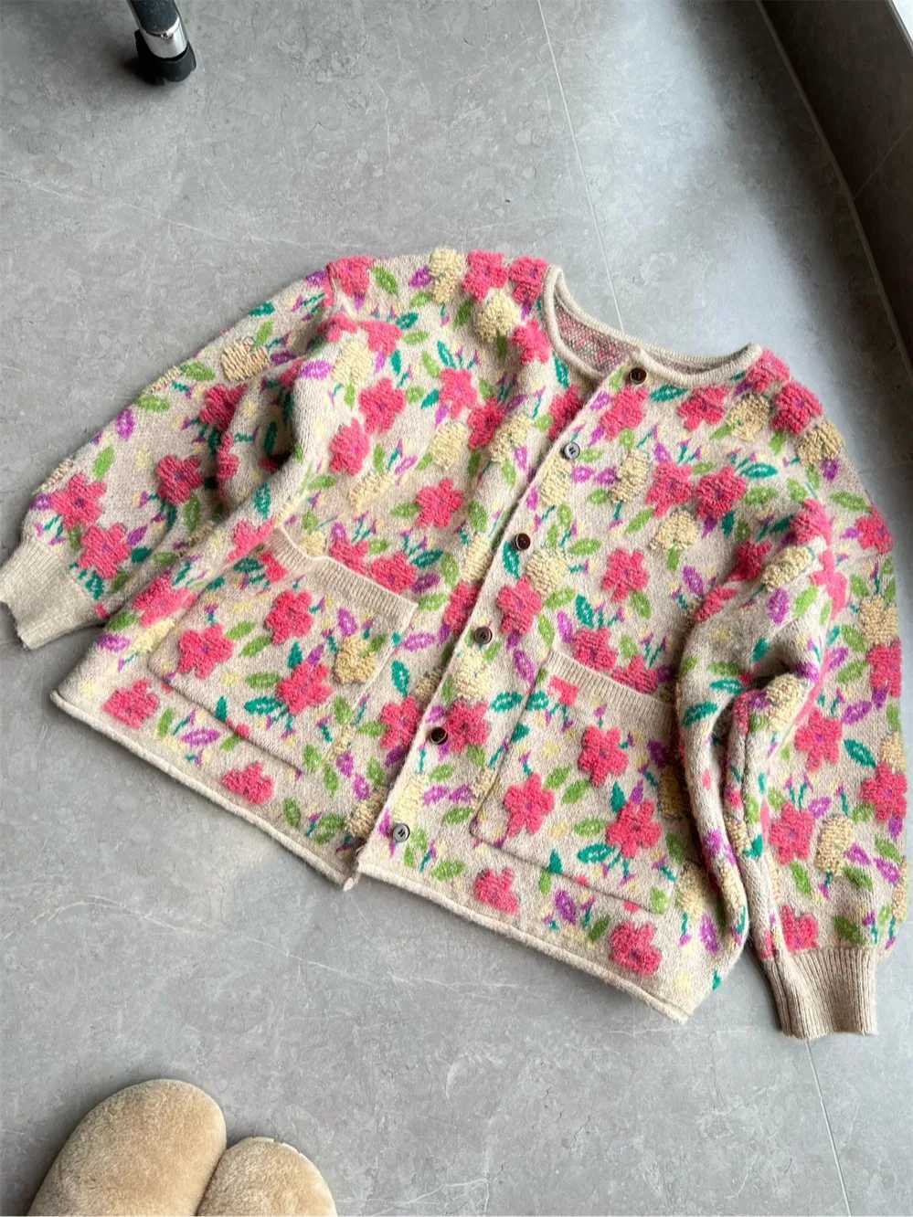 Flower Botton Oversized Sweater Knitted Cardigan Winter Tricot Chunky Autumn Lazy Oaf Korean Blusa Termica Kawaii Chunky Knit M240910