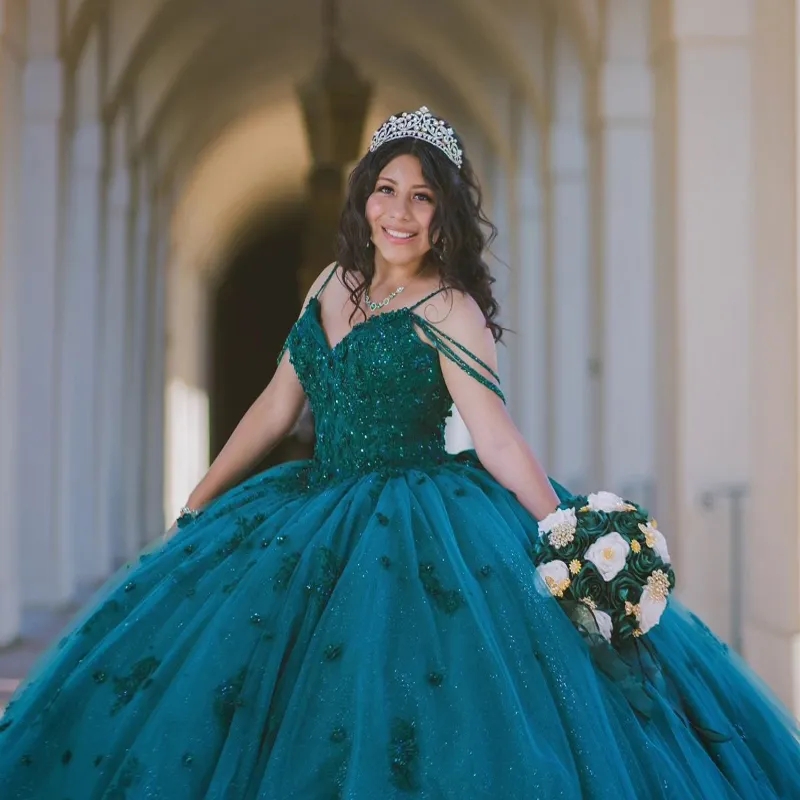 Blackish Green Shiny Quinceanera Dresses Ball Gown Spaghetti Strap Lace Applique Beading Bow Tull Corset Sweet 16 Dress Vestido De 15 Anos