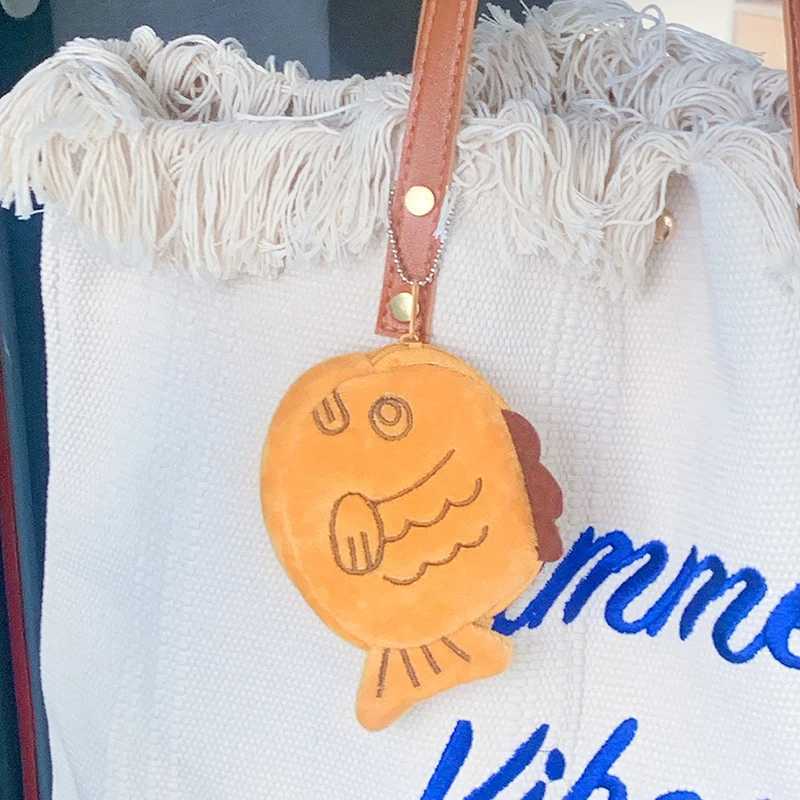 Cute Plush Fish Coin Wallet Women Taiyaki Mey Card Key Earphe Coin Purse For Small Things Pouch Zipper Bag Kid GiftXJ241111