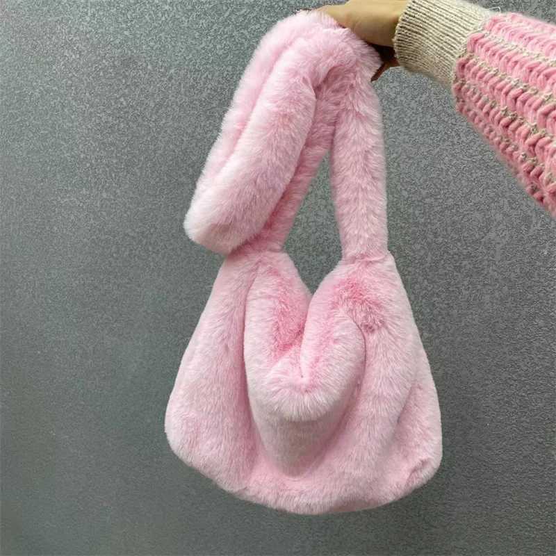 CMM Woman Faux Fur Crossbody Bag Y2K Hottie Style Soft Plush Sling Shoulder Bag Large Capacity Furry Student Bag Bolsa Feminina 2024 240911