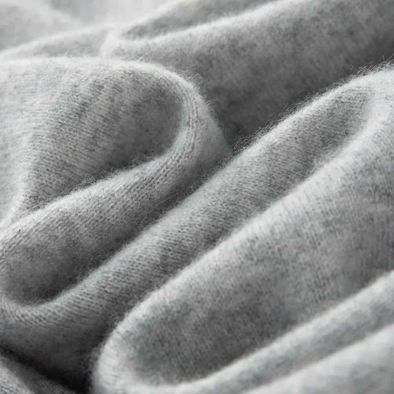 100% Soft Cashmere Sweater Mens Clothing Autumn Winter Pullover Business Casual Bottom V-neck Knitted Woolen Slim Fit KnitwearX240911