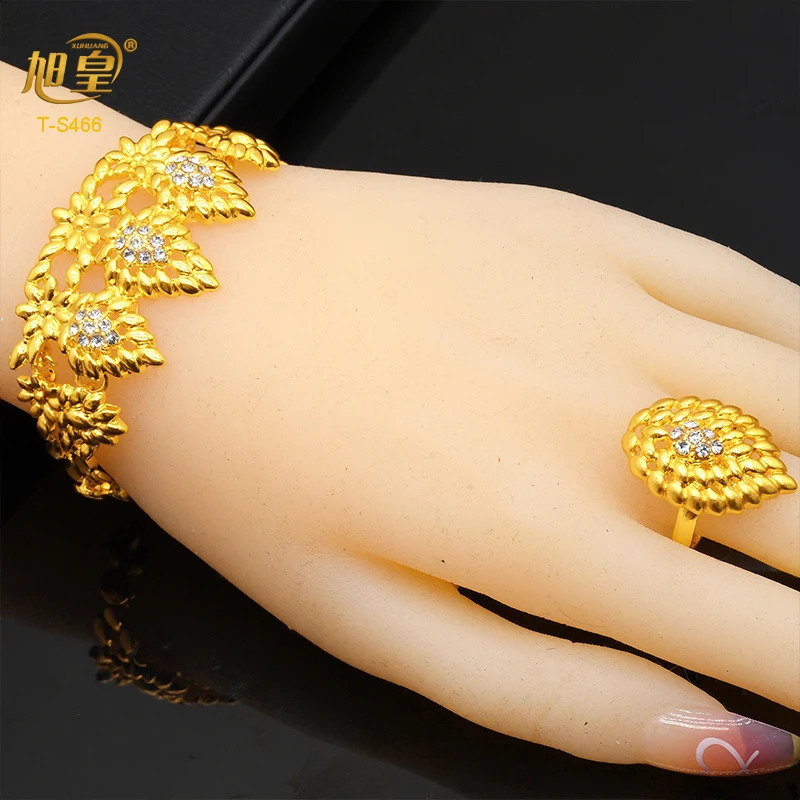 Dubai 24K Gold Plated Boutique Jewelry Set Fashion Gold 4pcs Set/Necklace/Earrings/Rings/Bracelets Wedding Wholesale 240910