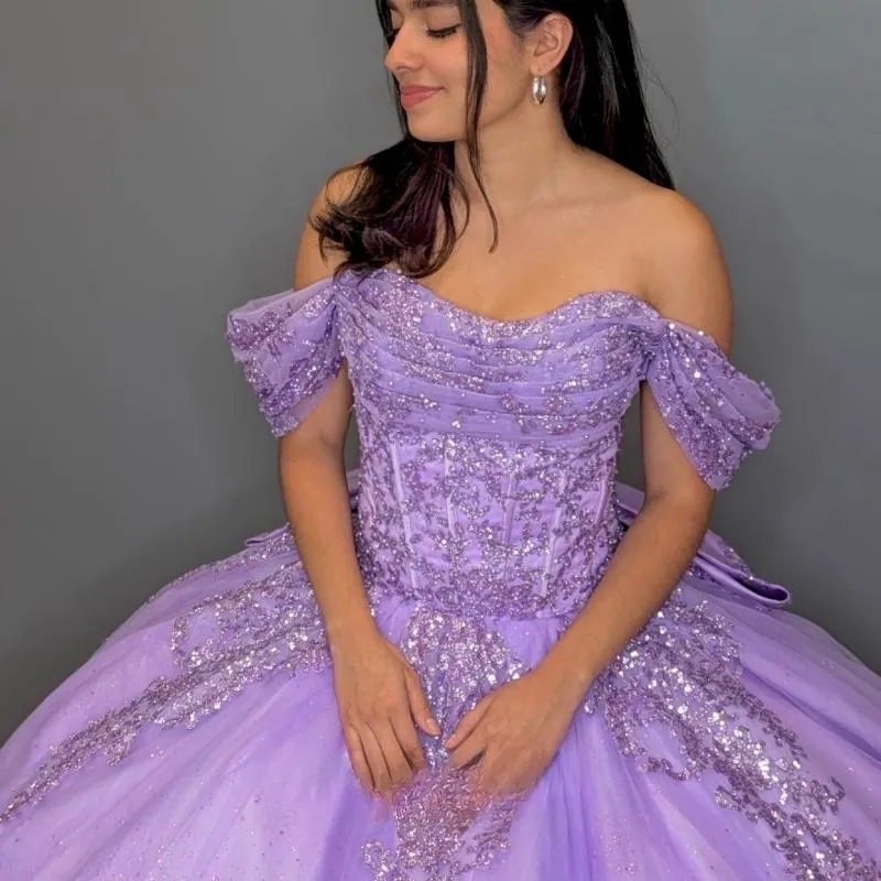 Lavender Shiny Quinceanera Dresses Ball Gown Off The Shoulder Applique Lace Beading Crystals Bow Tull Corset Sweet 16 Vestido De 15 Anos