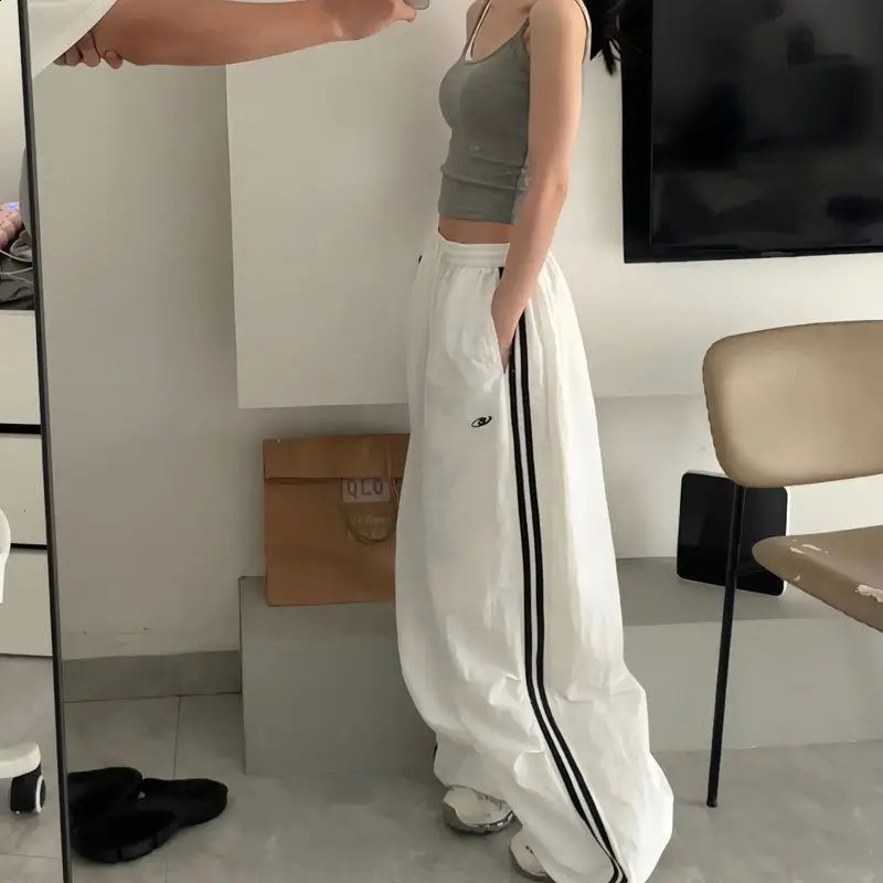 QWEEK Harajuku Retro Striped Pants Womens Oversized Korean Fashion Freight Trous Jogging Bag Black Sports Leisure Sports Pants 240910