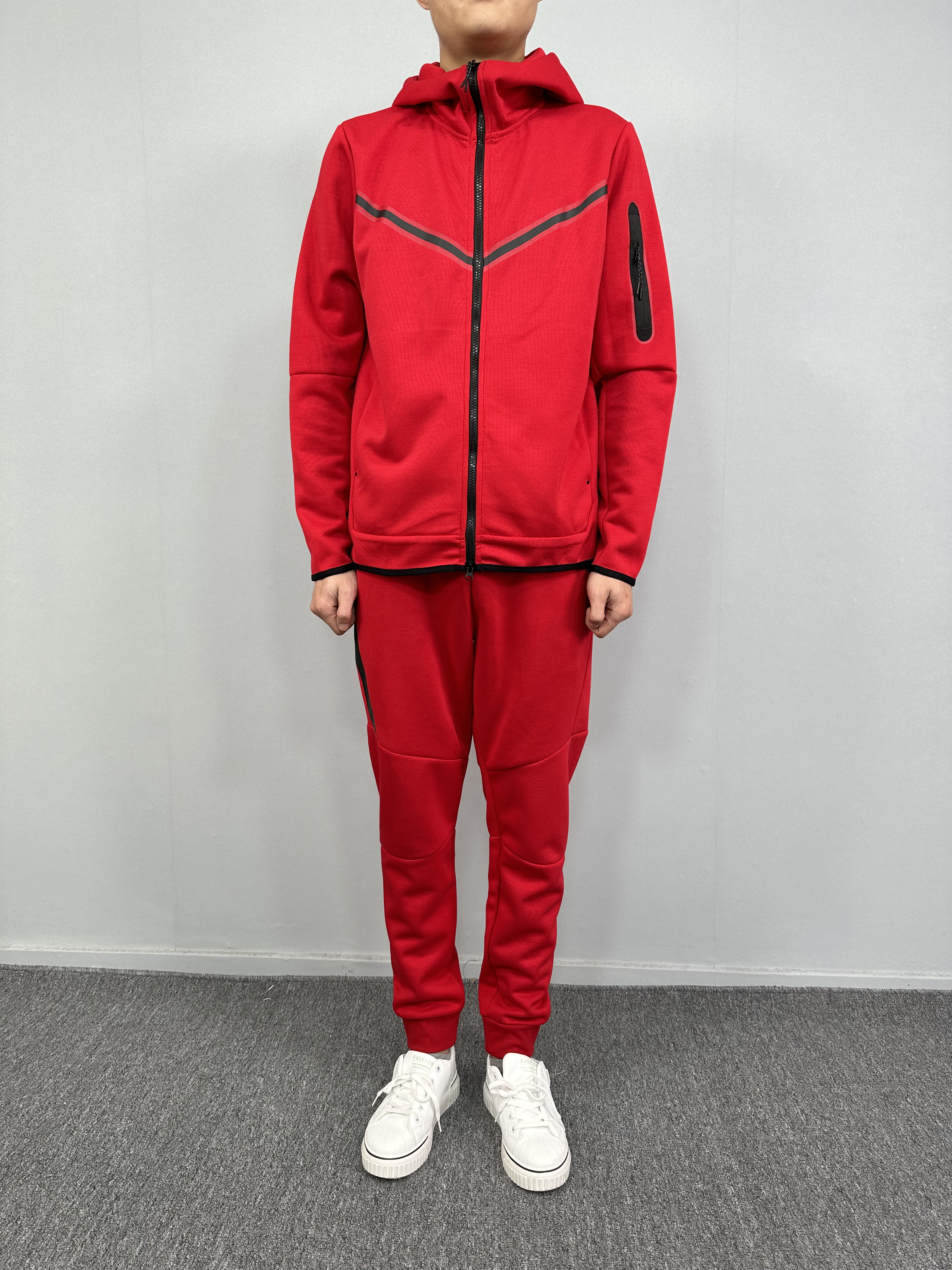 2025 no kids tech fleece Tracksuit comfortable designer hoodie tracksuit Basketball Football Outfit Two piece set Women and men Hoodies sweatpants spo