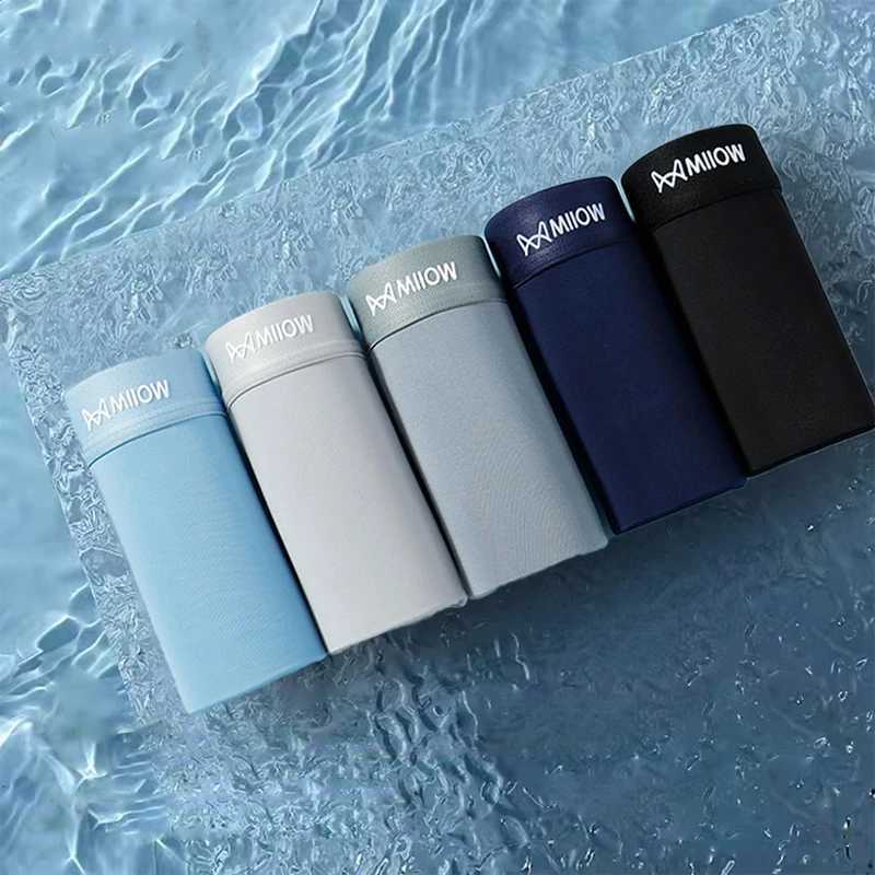 MiiOW 3-Piece Summer Silk Mens Boxing Underwear Graphene Antibacterial Mens Underwear Thin Breathable Underwear Luggage 4XL CL240911