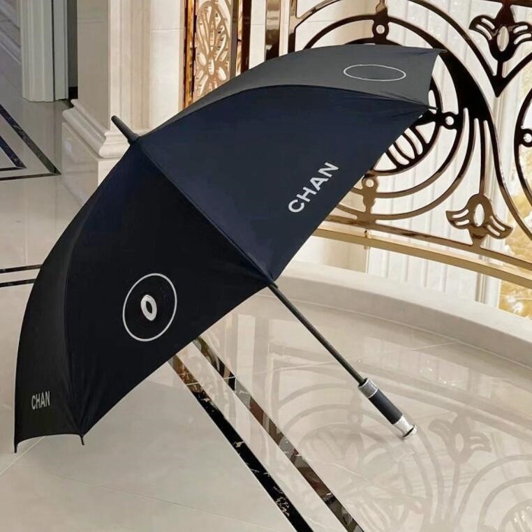 Designer C Letter Sunscreen Black Rubber Long Handle Comes With Bag Classic Fashion Sunshade Umbrella m2