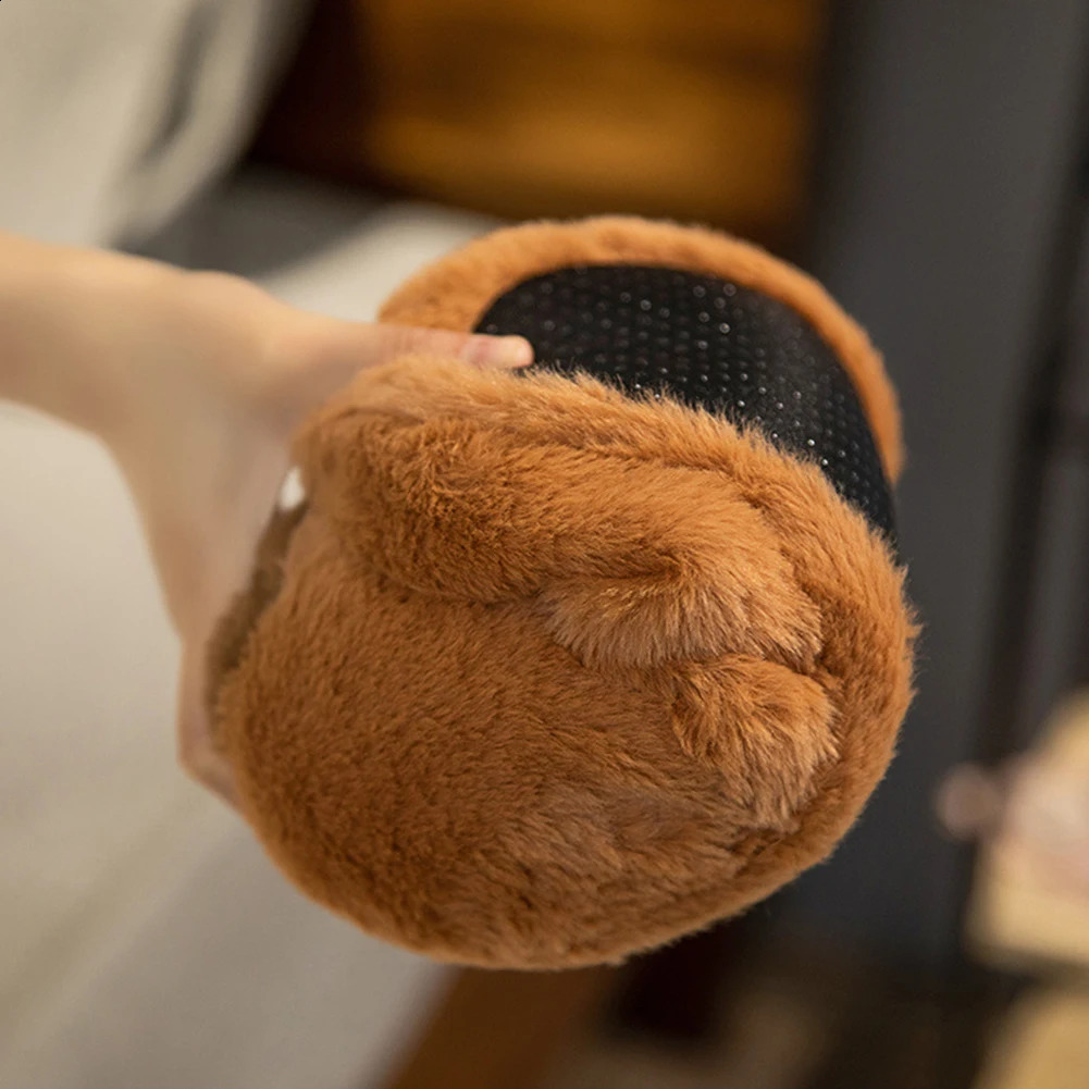 35-42 Size Plush Capybara Slippers Anti-Skid Animal Slippers Soft Cartoon Capybara Slippers Comfortable Indoor Home Slippers 240910
