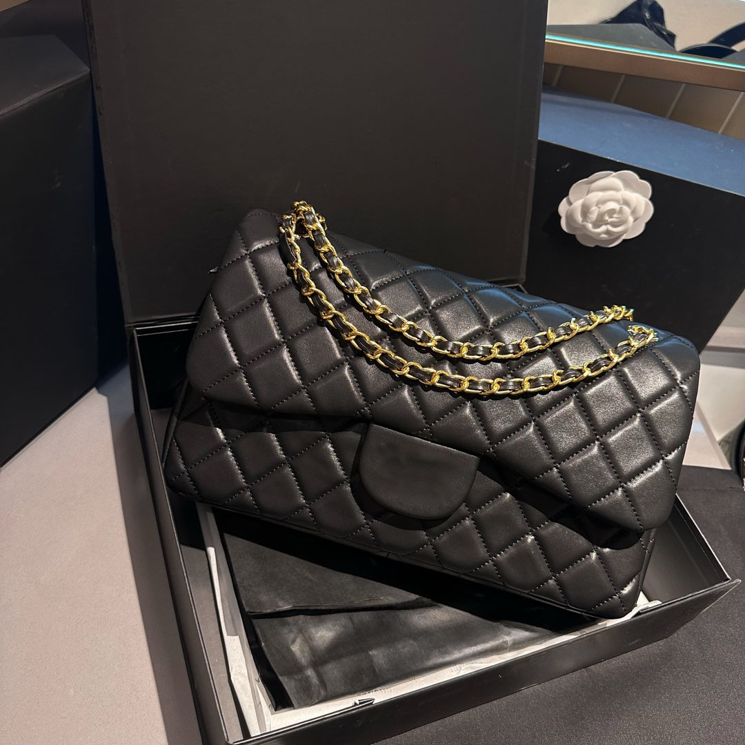 Jumbo designer bag classic double flap bag lambskin caviar women shoulder crossbody bag gold chain leather bag messenger handbag luxury purse multiple colors 30cm