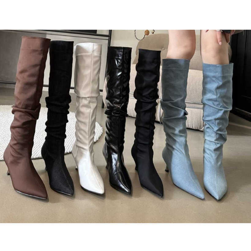 Autumn And Winter New Mid Heeled Slim Denim Blue Pile Boots With High Toe Slim Heel And Pleats Niche High-heeled Long Boots 240826