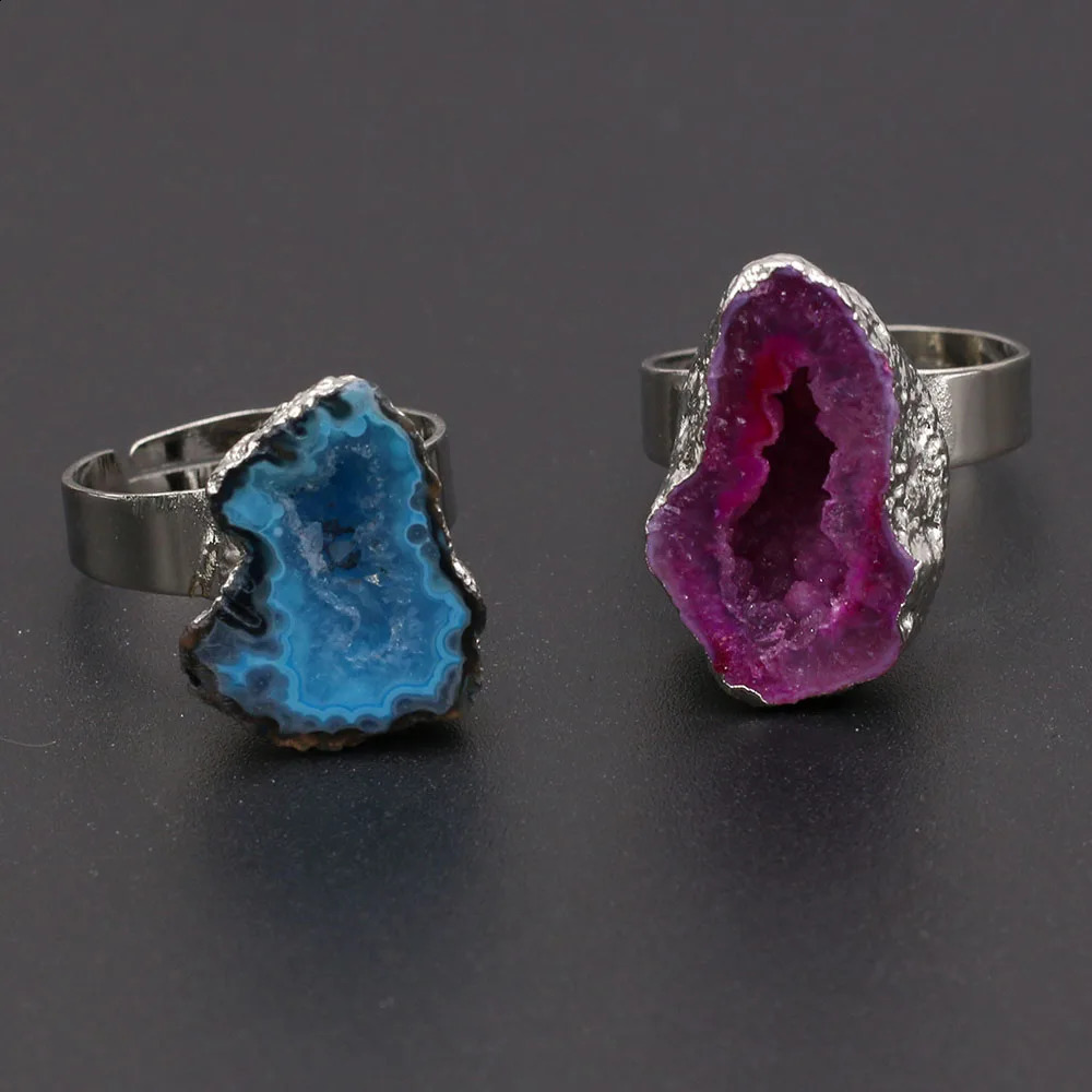 Natural Stone Ring Zinc Alloy Agate Crystal Cluster with Adjustable Size for Ladies Fashion Jewelry Gifts 240906
