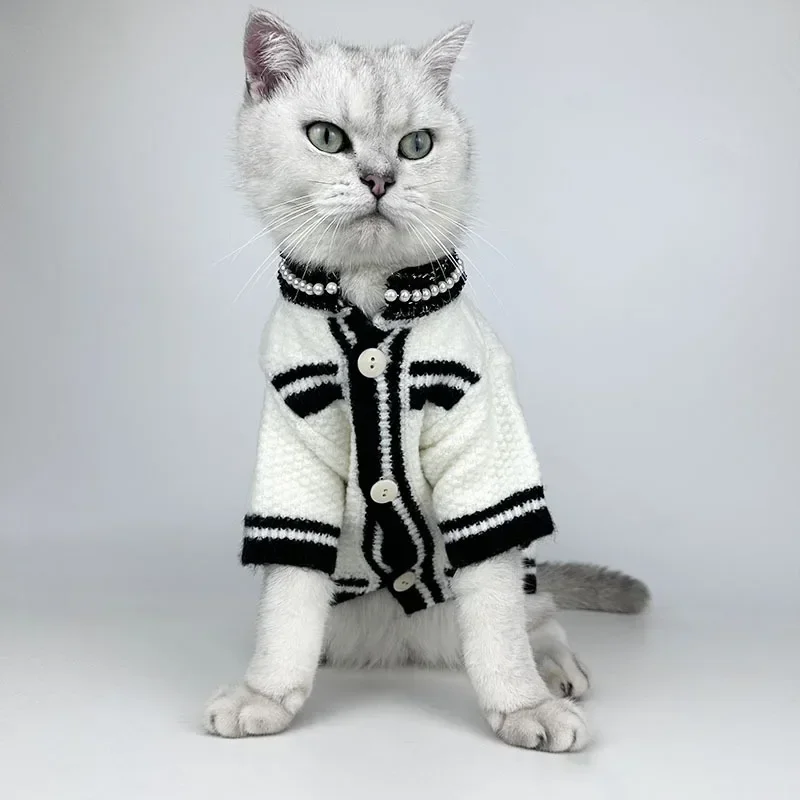 Luxury Knitted Dog Cardigan Sweater Coat Winter Luxury Designer Dog Clothes For Small Dogs Chihuahua Girl Coat Jacket