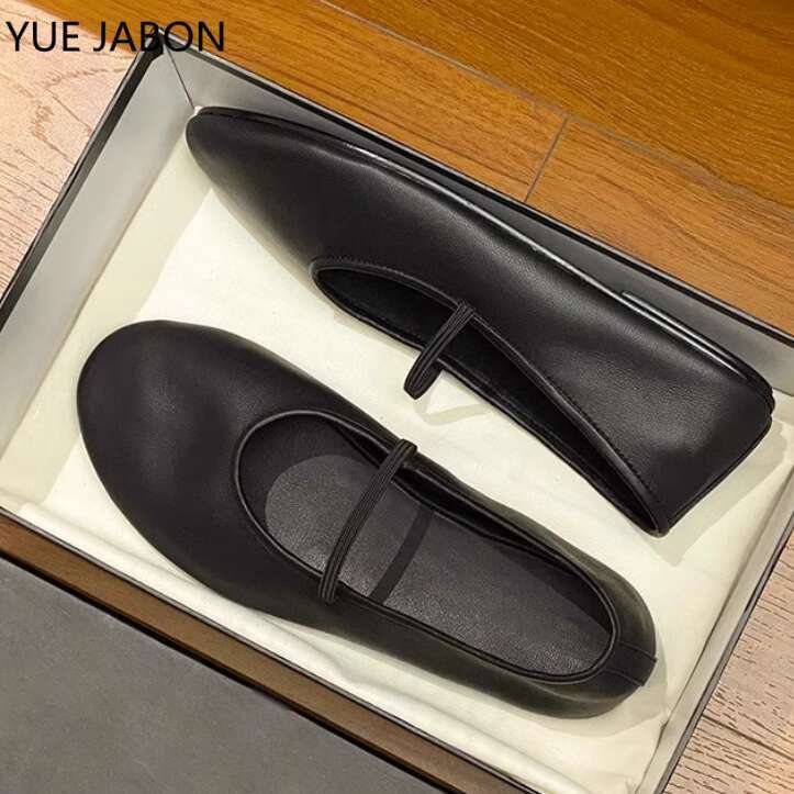 New Stylish Red Shallow Mouth Ballet Shoes Flat Black White Soft Leather Round Toe Slip On Simple Style Ballerina Cute Mules