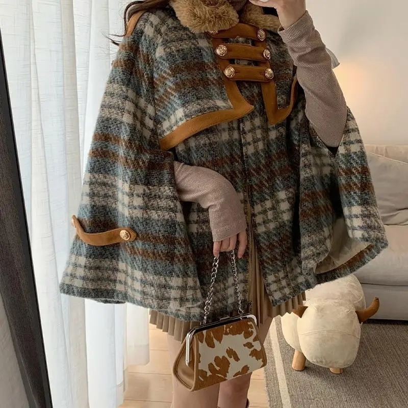 Retro winter womens plaid cape jacket artificial rabbit fur lapel thick shawl wool plaid shawl cardigan raincoat jacket top 240912