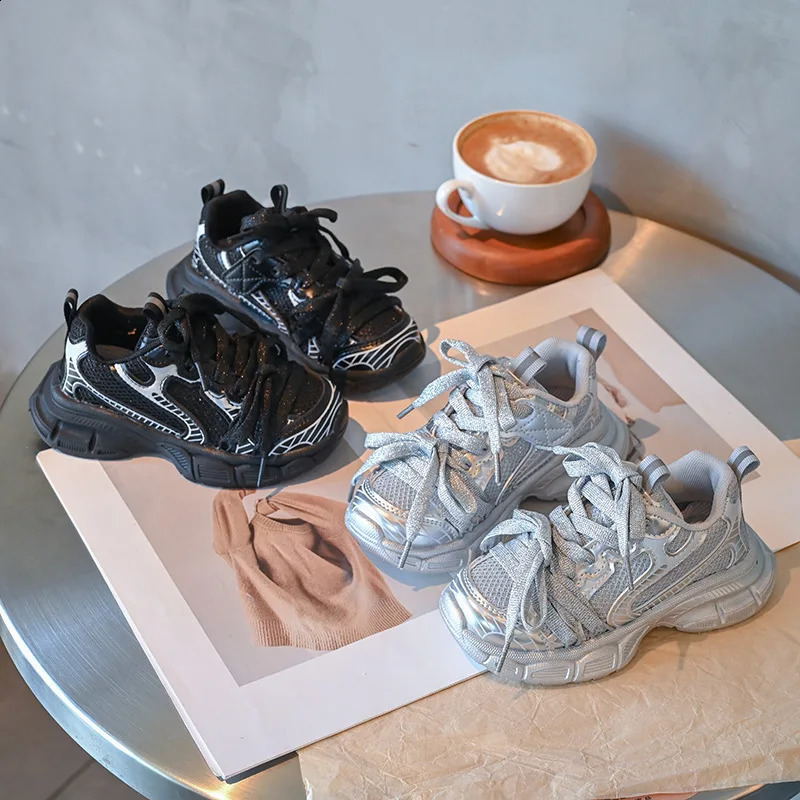 2024 Autumn New Childrens Casual Shoes for Girls Fashionable n Style Breathable Soft Bottom Running Edition Sports Shoes 240912 S251027