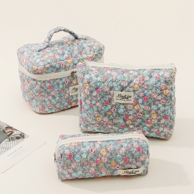 2024 New Pink Ribbon Bow Makeup Bag Korean Style Sweet Girl Student Large Capacity Toilet Bag Pillow Shaped Quilted Handbag