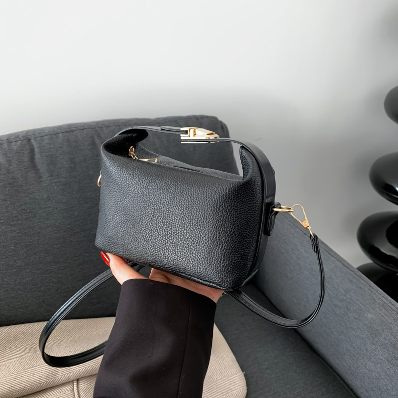 Small Niche Designer Women s Handbag Fashionable And Trendy Fully Matched With Texture Solid Color Single Shoulder Crossbody Bag Retro Mini Small Squa