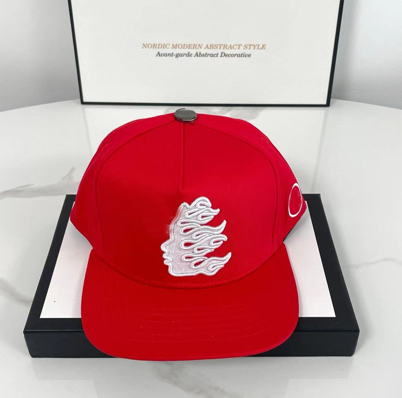 Fitted Baseball Caps Wholesale Sports Flat Full Closed Football Hats Women's Fashion Summer Snapback Cap Chapeau red 5555 Free shipping