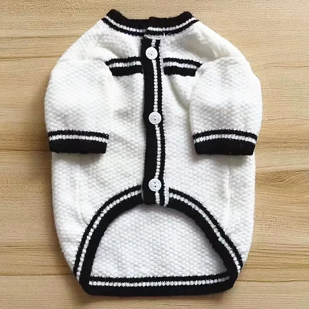 Luxury Knitted Dog Cardigan Sweater Coat Winter Luxury Designer Dog Clothes For Small Dogs Chihuahua Girl Coat Jacket