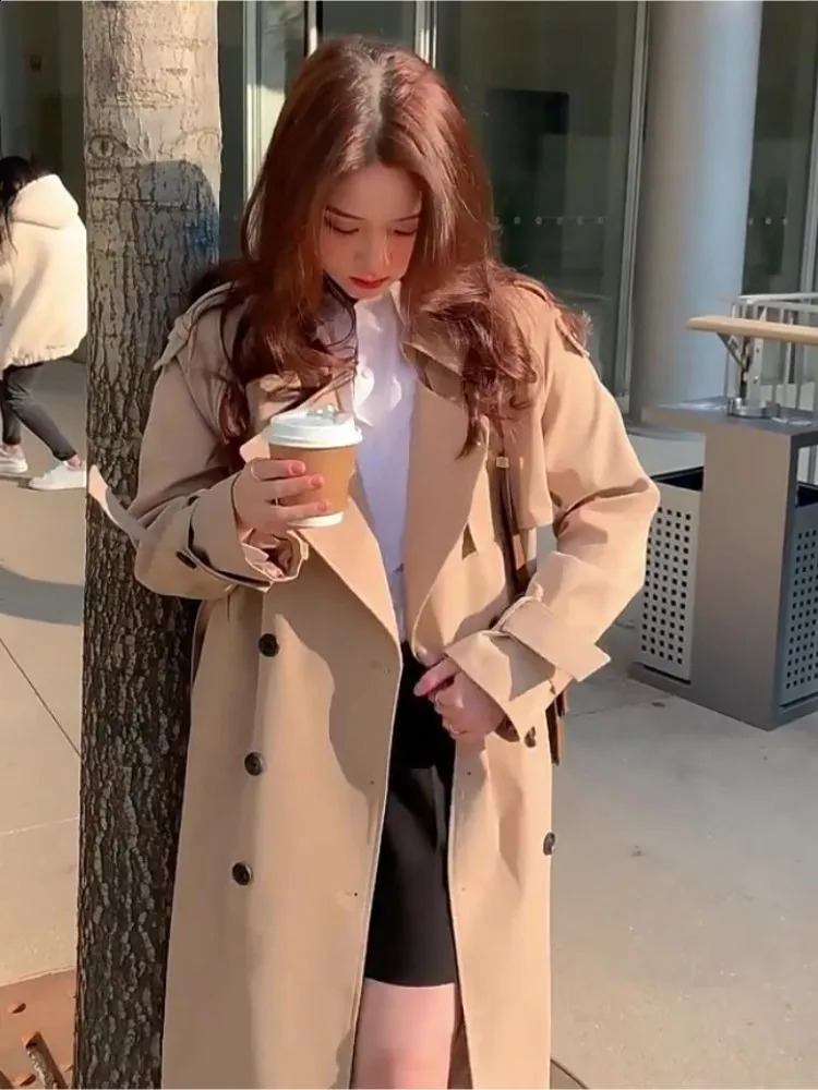 British style Spring and Autumn womens trench coat trendy and fashionable style medium length coat 240911