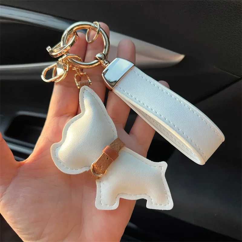 Car keychain leather French bulldog puppy car keychain creative gift bag pendant decoration cute W24091127