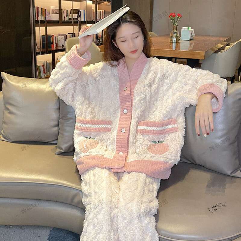 Autumn/Winter Season High-End Coral Fleece Pajama Set Women's Long Sleeve Loose-Fit Thickened Warm Suit 33