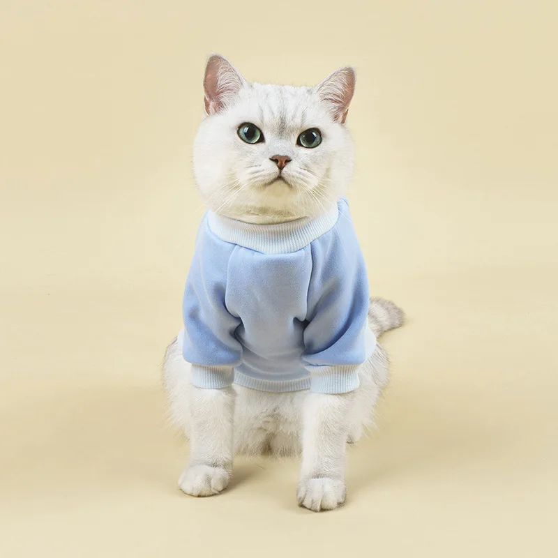Warm and Fleece Dog Clothes Small Dog and Cat Clothes Pet Sweatshirt Autumn and Winter New Comfortable Breathable