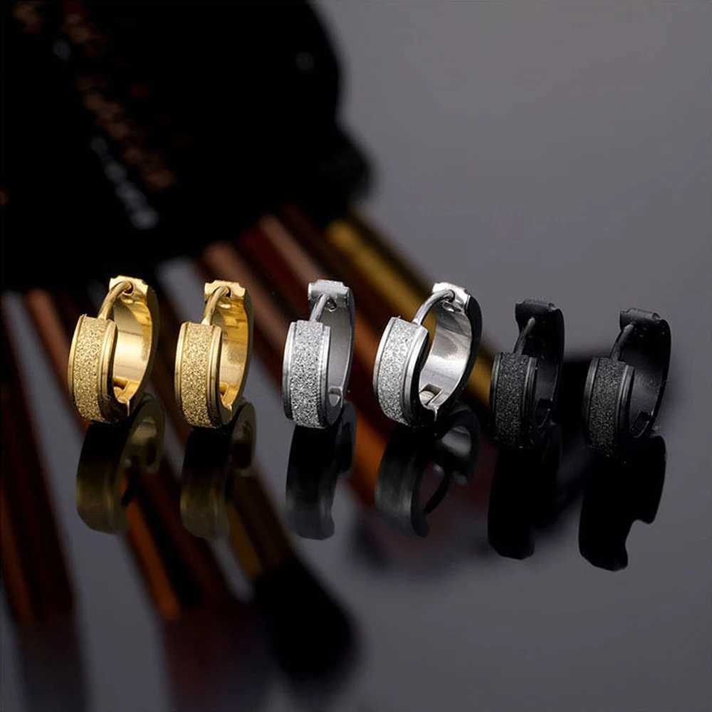 1 Pair of Luxury 18K Gold Plated 304 Stainless Steel Matte Hoop Earrings for Men - Hypoallergenic Nickel-Free and Durable - PerX240912