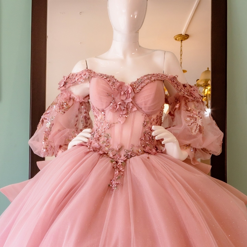 Pink Ball Gown Quinceanera Dresses Charming Appliques Beaded wer Off Shoulder Sweet 16 Dress Lace-up Vestidos 15 De