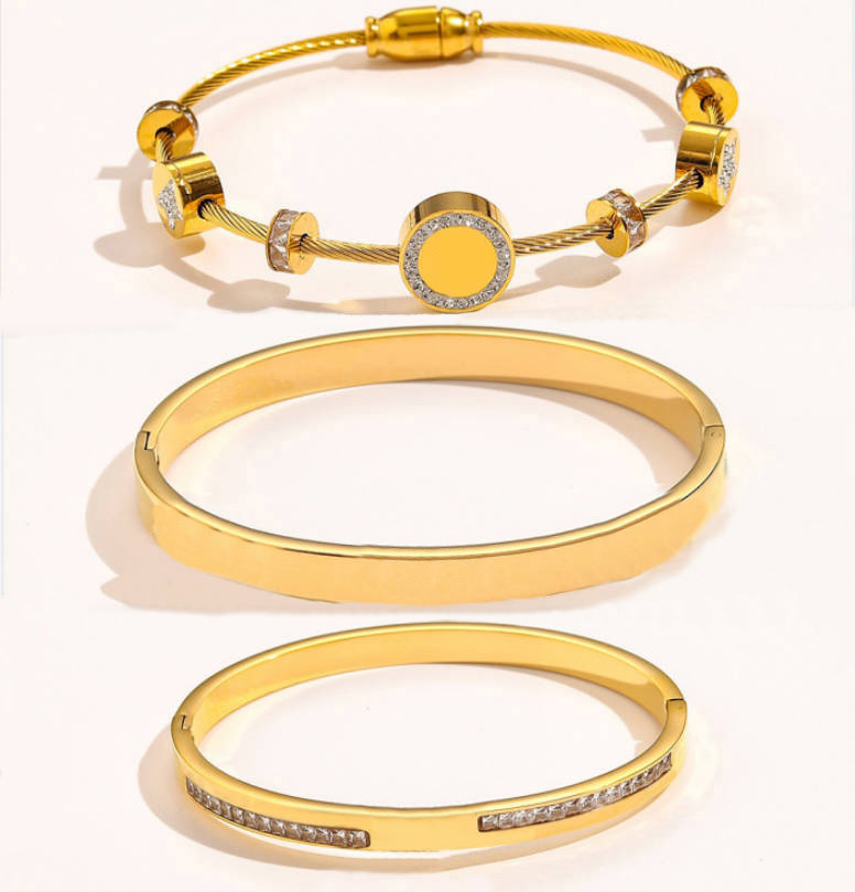 Wholesale Classic Bracelets Women Bangle Luxury Designer Bracelet Cuff Crystal 18K Gold Plated Stainless steel Wedding Lovers Gift Jewelry