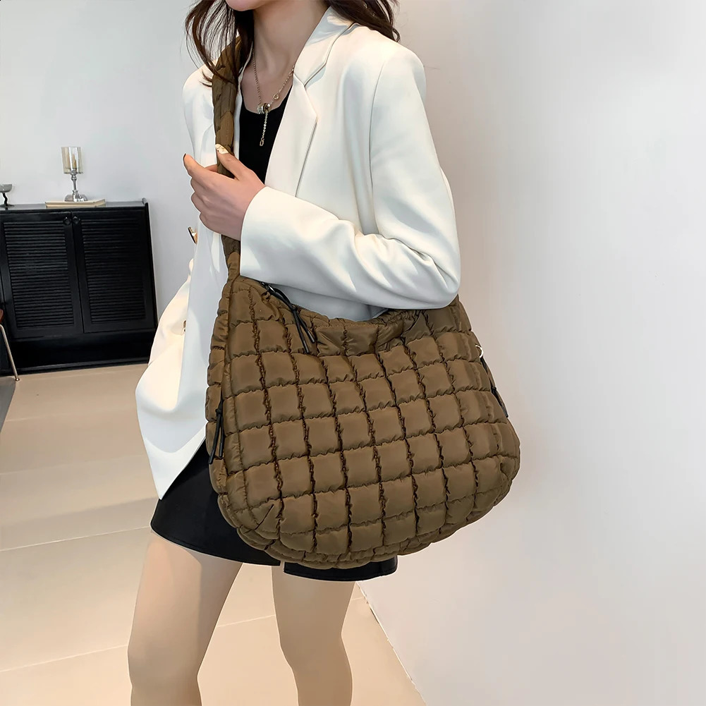 Quilted Tote Bag For Women Korean Puffy Bubble Hobo Bag Lightweight Padding Shoulder Bag Large Capacity Soft Handbag with Zip 240912