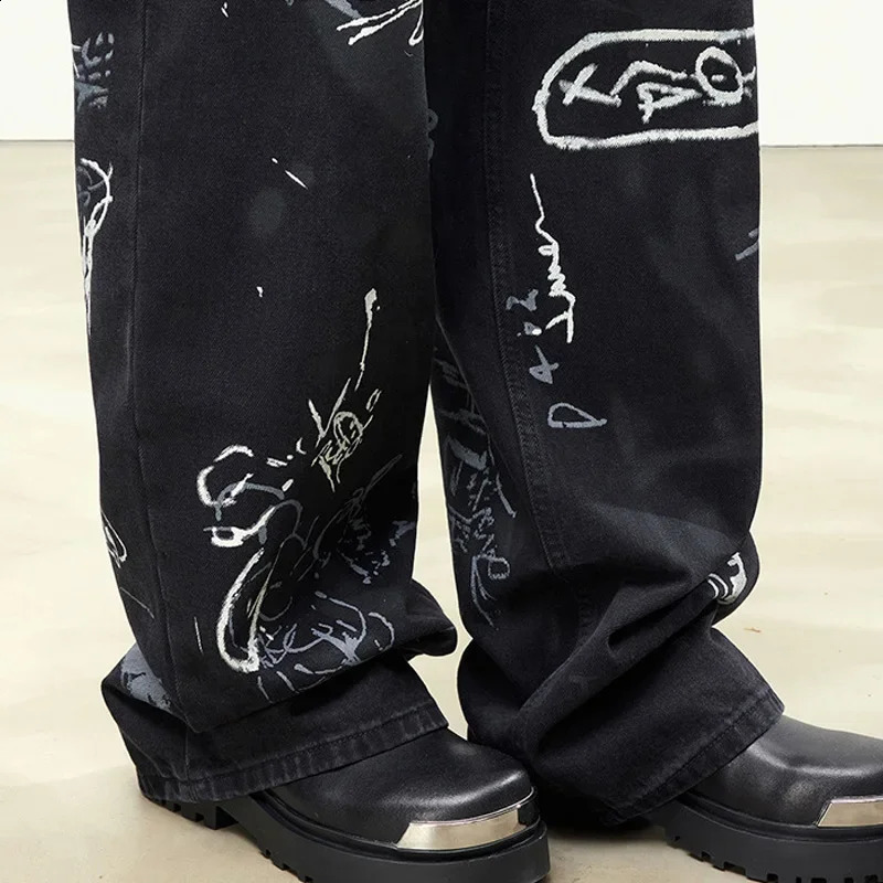 American Street Hip Hop Graffiti Print Jeans Men Streetwear Loose Casual Wide Leg Denim Trousers Baggy Jeans Pants Women 240910