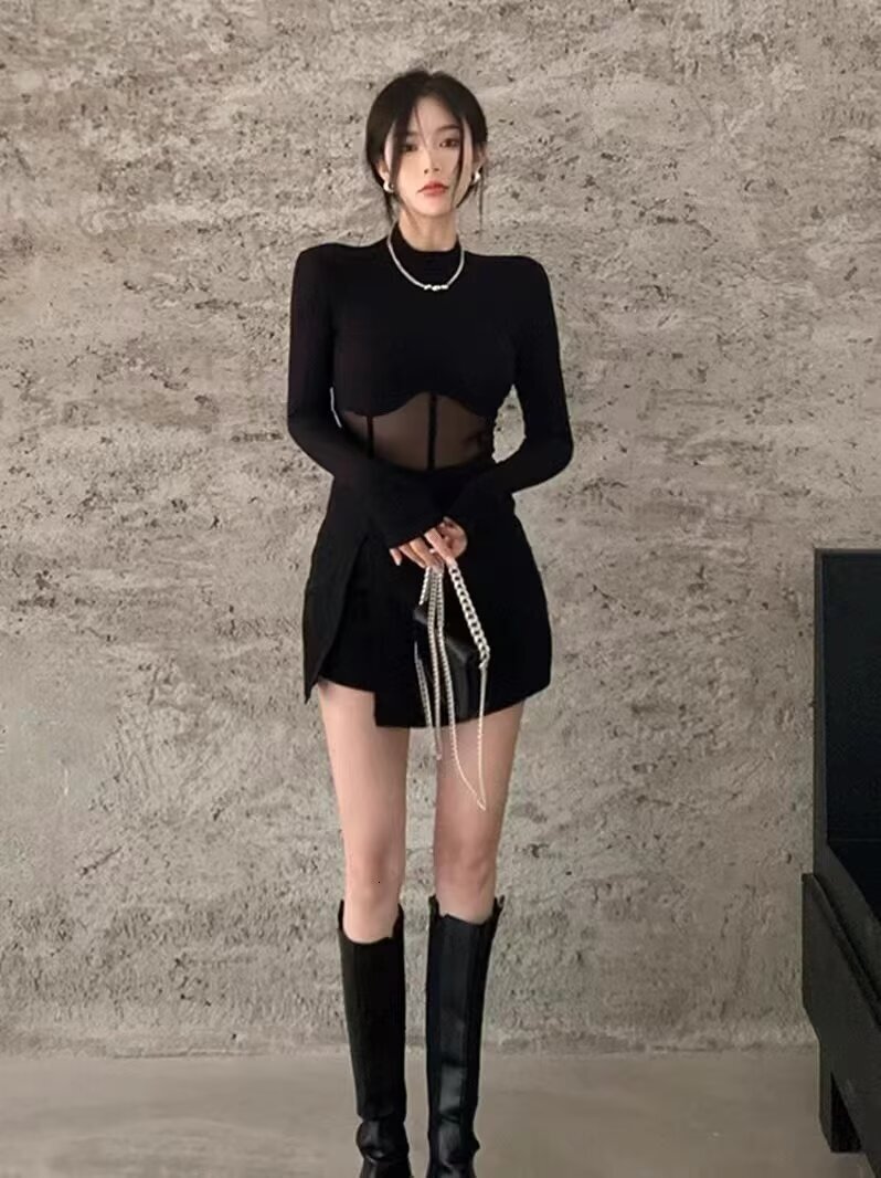 Korean version spicy girl mesh jumpsuit T-shirt for women in spring and summer, black long sleeved half high neck base shirt with short top underneath