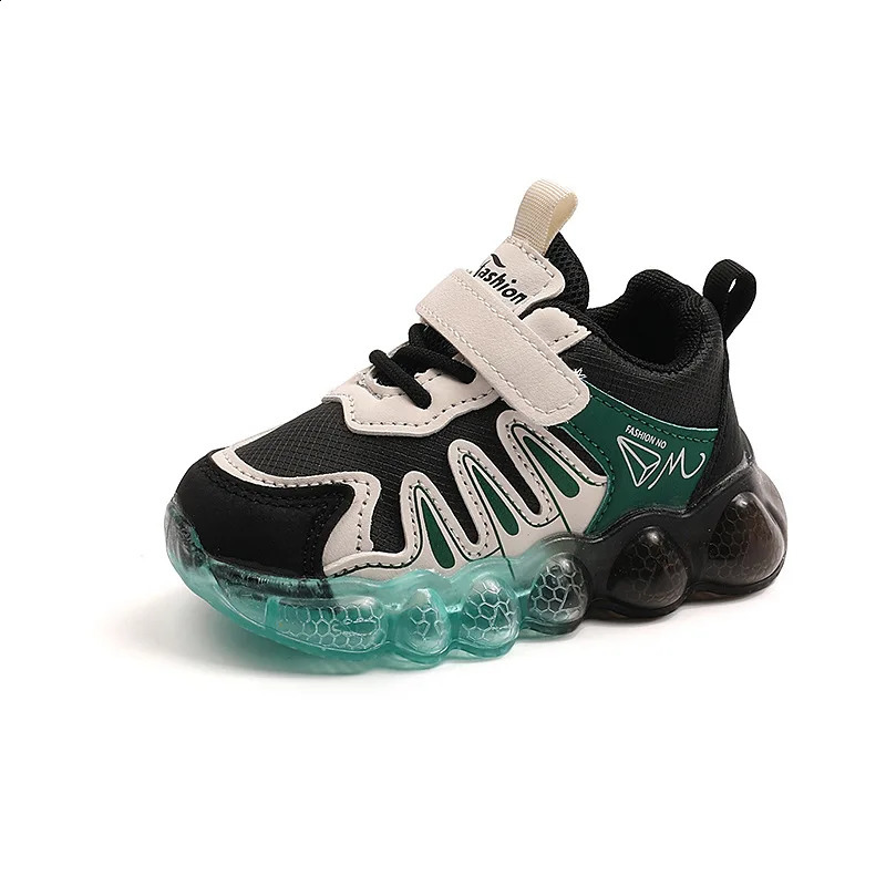 2024 new LED childrens luminous shoes baby luminous sports shoes boys and girls luminous running shoes childrens flat breathable mesh sports shoes 240