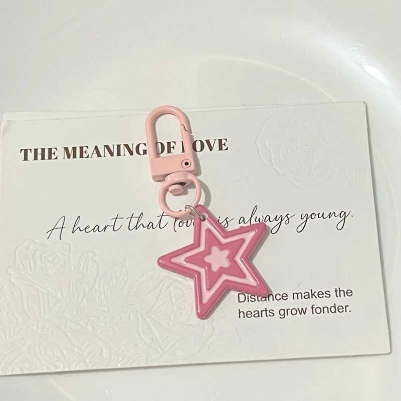 Rose Red Pentagon Star Keychain Pendant Girl Fashion Cartoon Creative Backpack Shoe Bag Keychain Accessories W240911