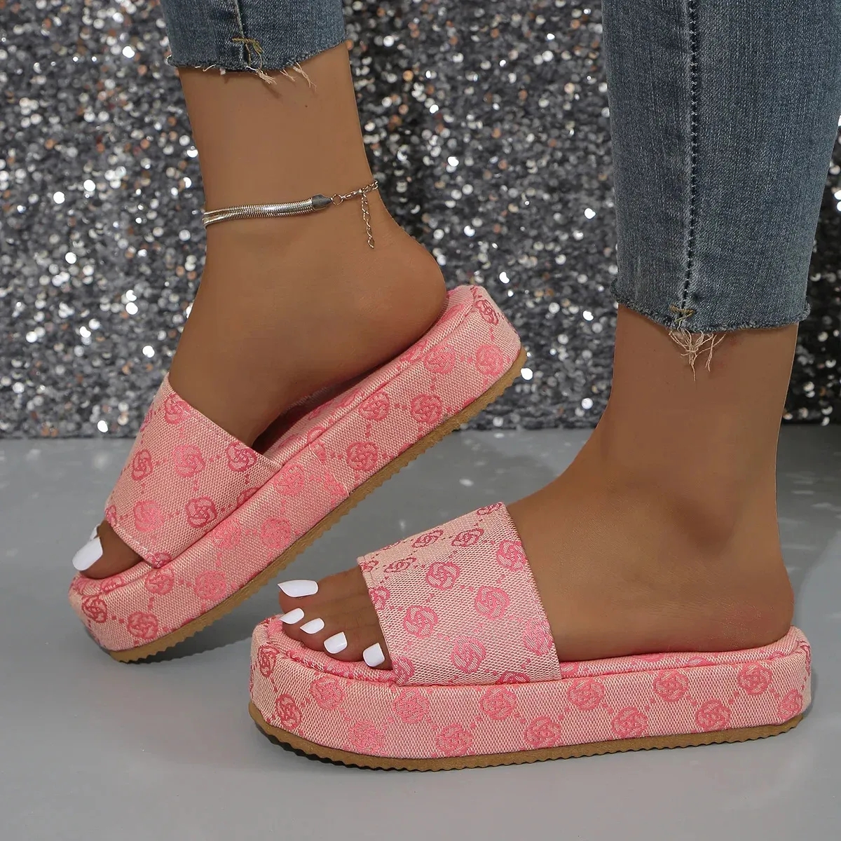 Womens fashion Slide 2024 Summer Slide Womens Shoes Designer Flat Shoes Outdoor Flower Sandals Womens Beach Shoes