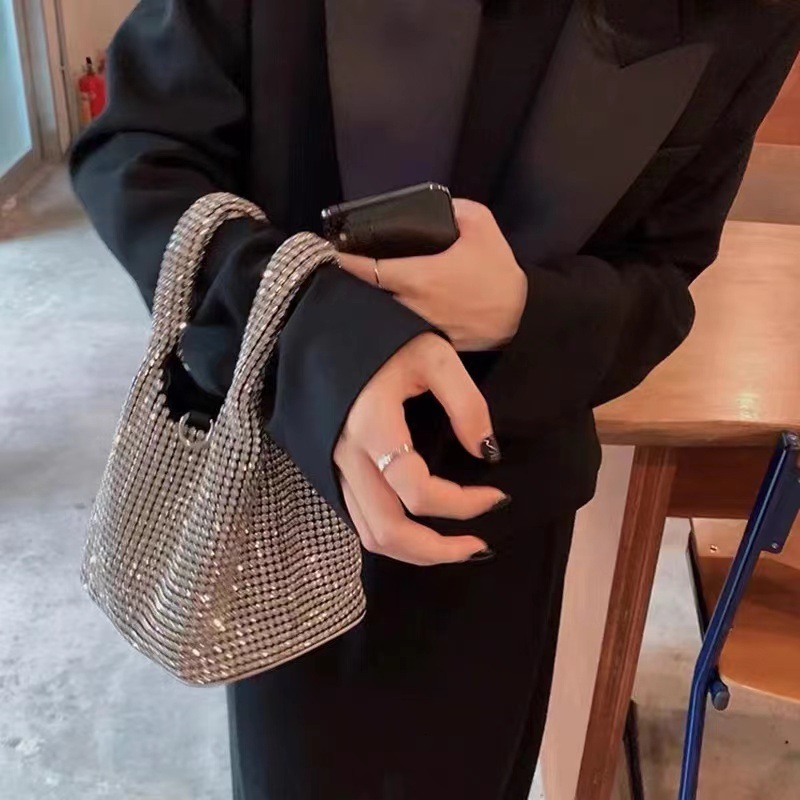2025S designer New style bag women messenger bag Korean version of the diamond handbag vegetable basket rhinestone bag light luxury high-end bucket ba