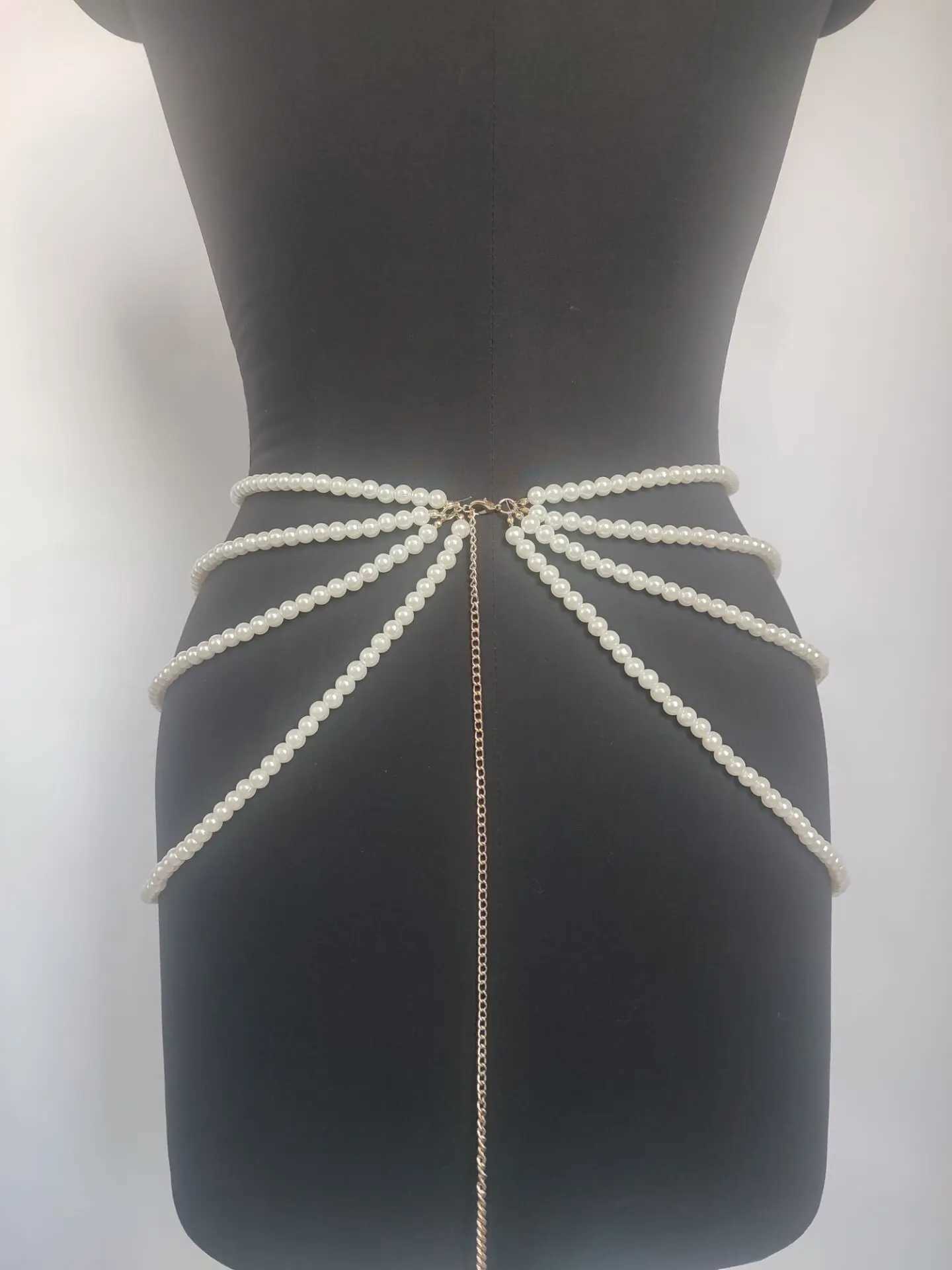 Y2K Jewelry Mtilayer Pearl Waist Chain Used for Fashionable Retro Role Playing Body Accessories Sexy Party Accessories Gifts X250410