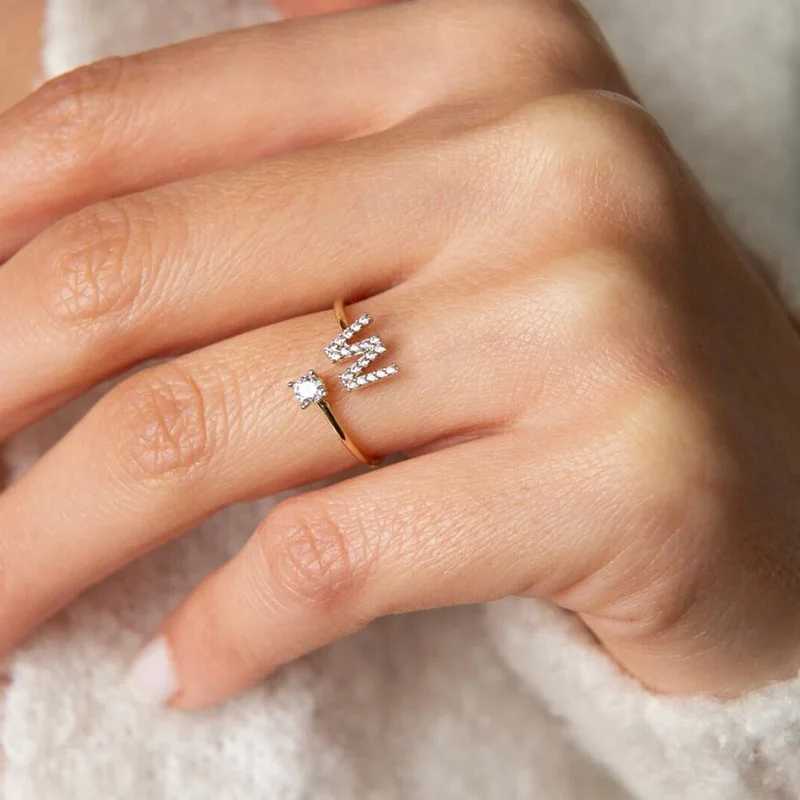 2024 Trends A-Z Womens Initial Ring Open Adjustable Stainless Steel Wedding Ring Zircon Couple Jewelry Accessories Gift W240925