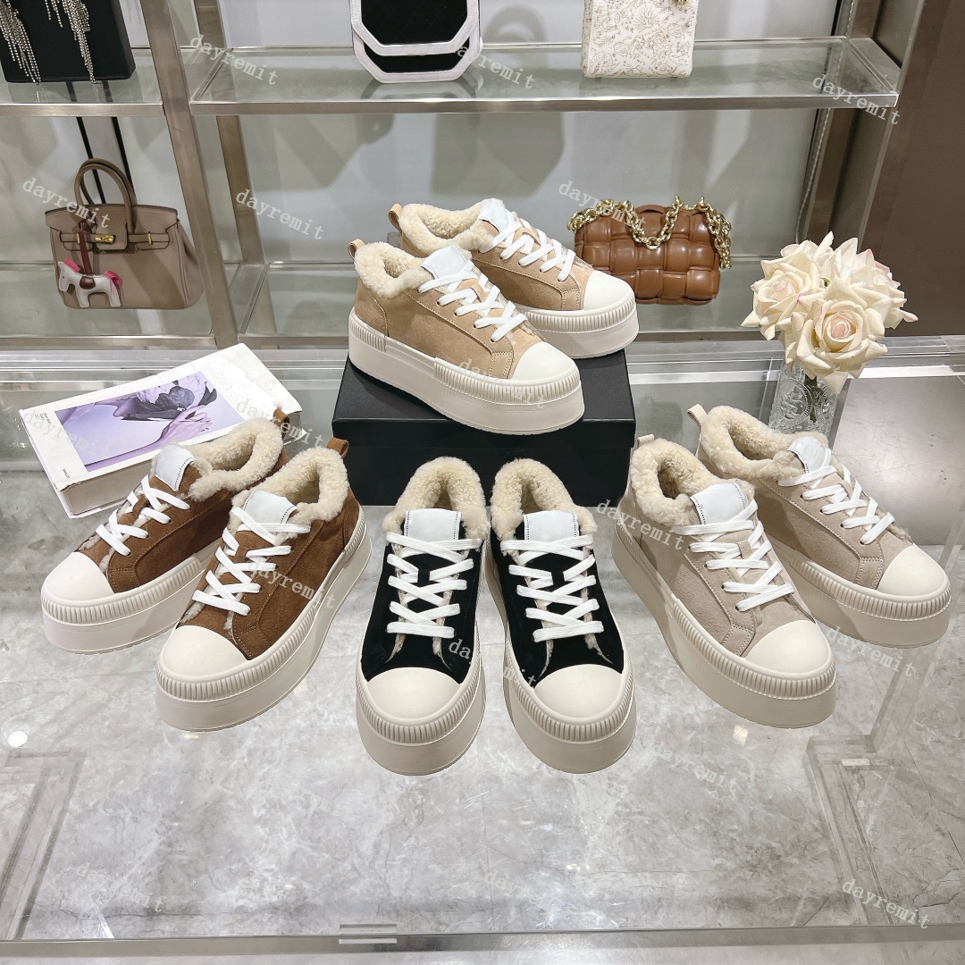 Designer Sneakers Women Trainers Suede Casual Shoes Platform Sneaker Wool Trainer Warm Winter Shoe Fashion Ladies Lace-up Sneake