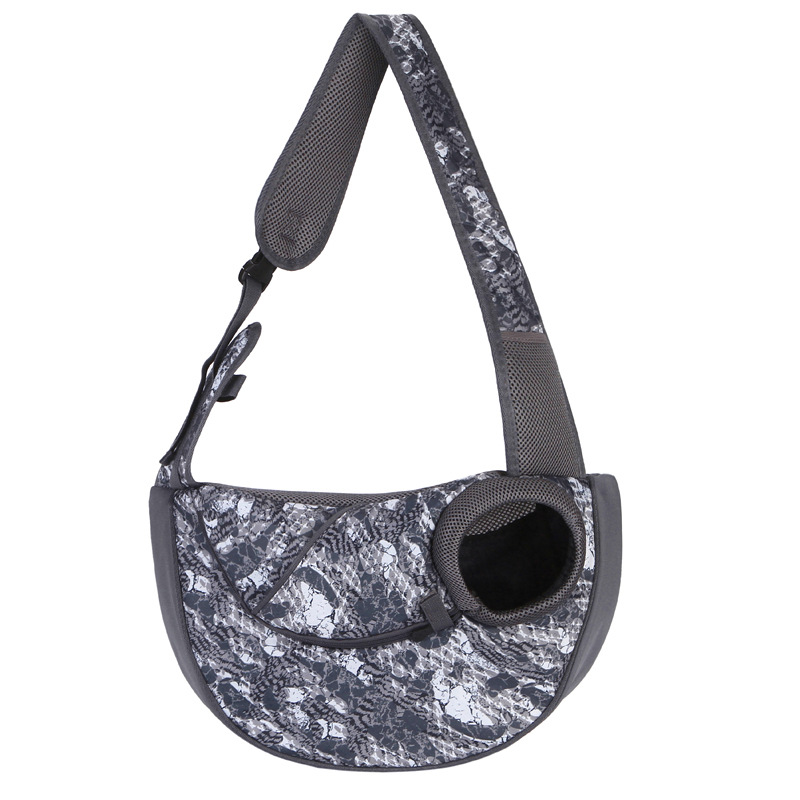 Halloween New pet shoulder bag, cat and dog travel backpack, portable crossbody bag, breathable mesh pet backpack, cat bag wholesale