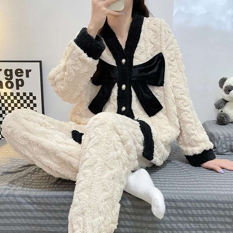 Autumn/Winter Season High-End Coral Fleece Pajama Set Women's Long Sleeve Loose-Fit Thickened Warm Suit 33